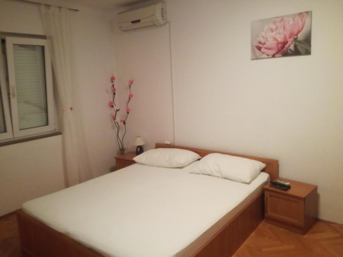 Apartments Culav Макарска Екстериор снимка
