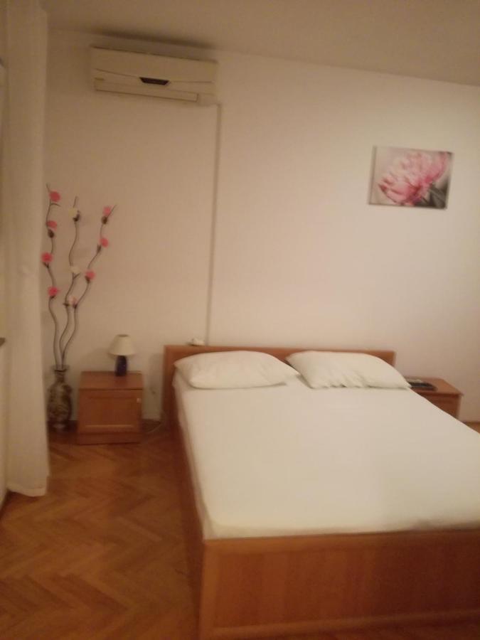 Apartments Culav Макарска Екстериор снимка